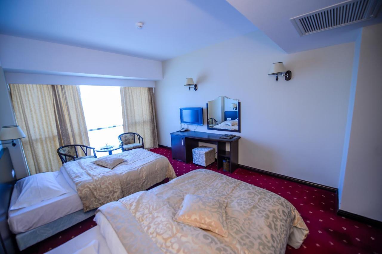 Hotel Esplanada Tulcea Eksteriør billede
