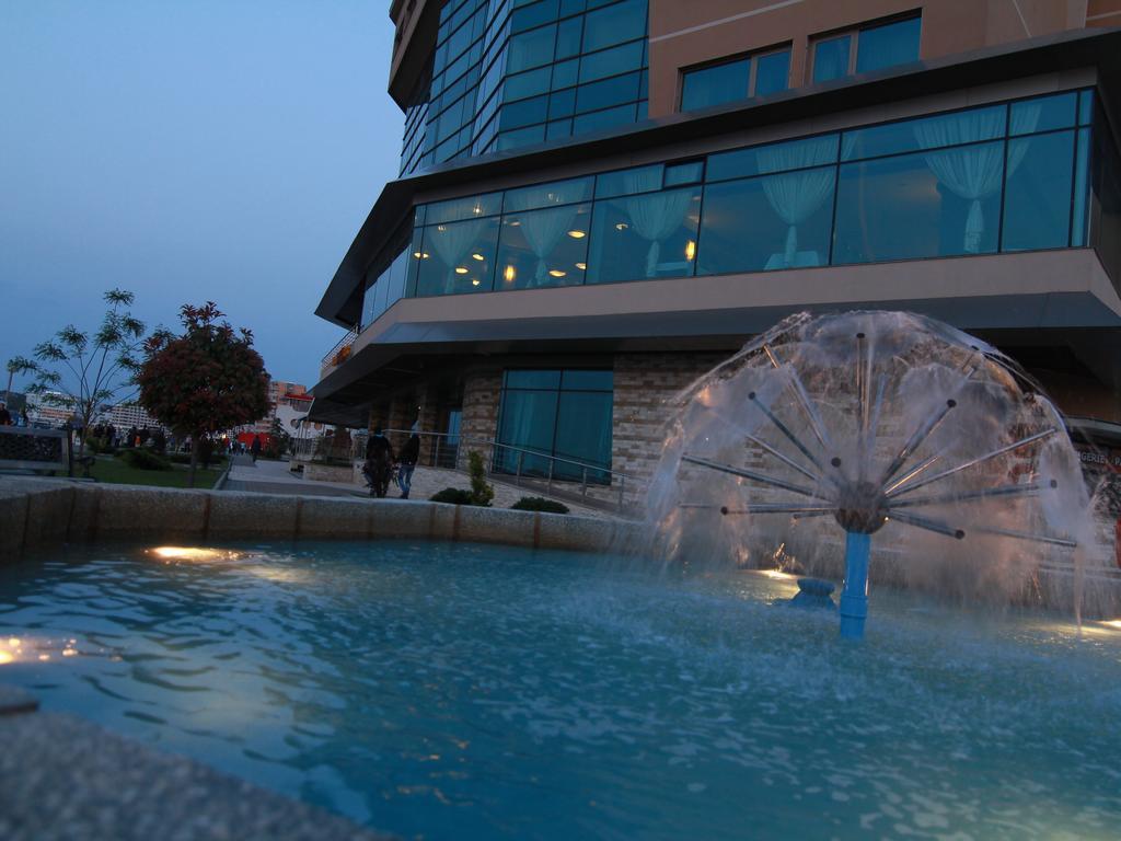Hotel Esplanada Tulcea Eksteriør billede