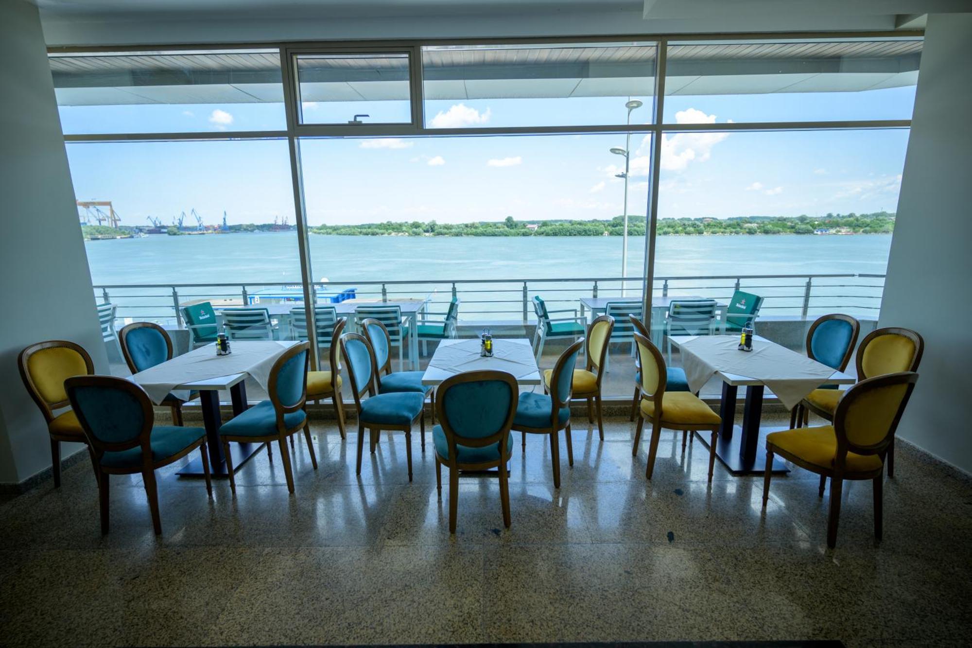 Hotel Esplanada Tulcea Eksteriør billede