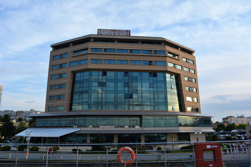Hotel Esplanada Tulcea Eksteriør billede
