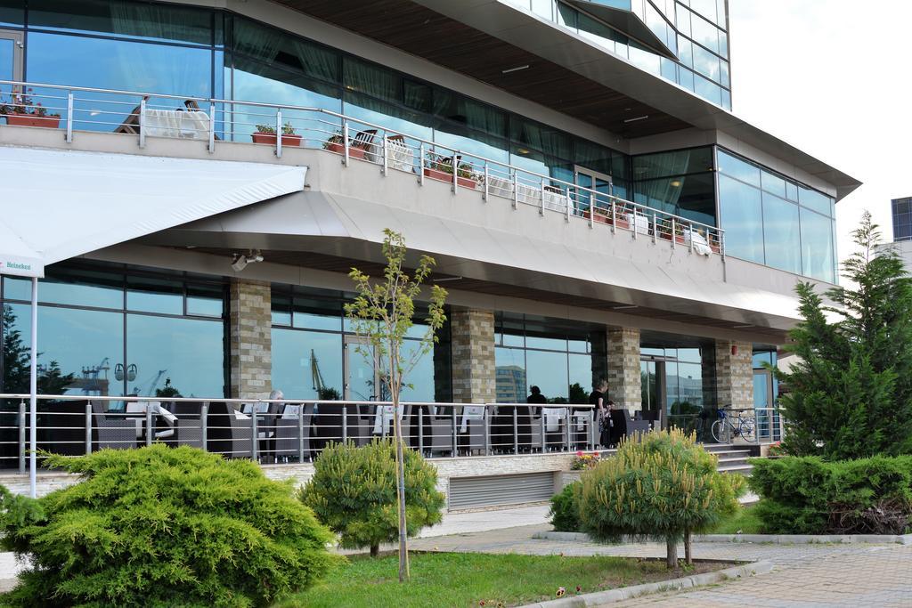Hotel Esplanada Tulcea Eksteriør billede