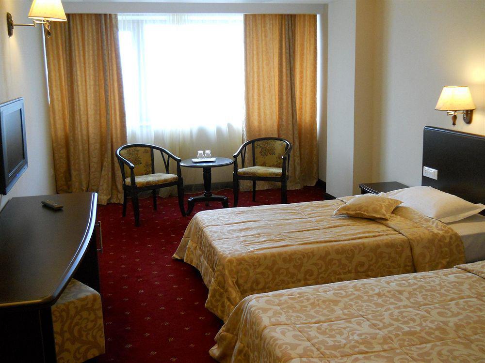 Hotel Esplanada Tulcea Eksteriør billede